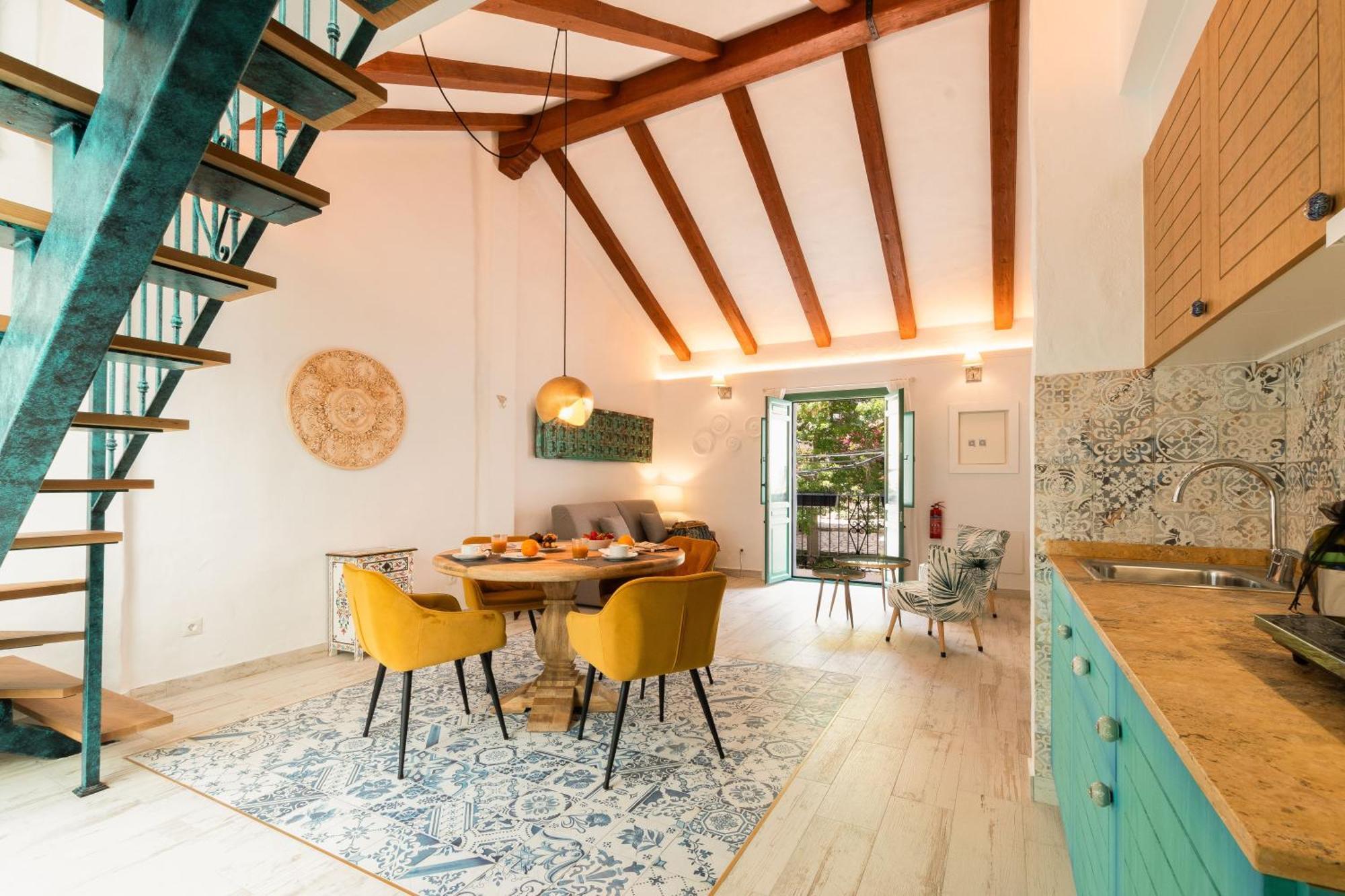 Casa Esmeralda - Luxury Boutique Apartments Old Town Estepona Dış mekan fotoğraf