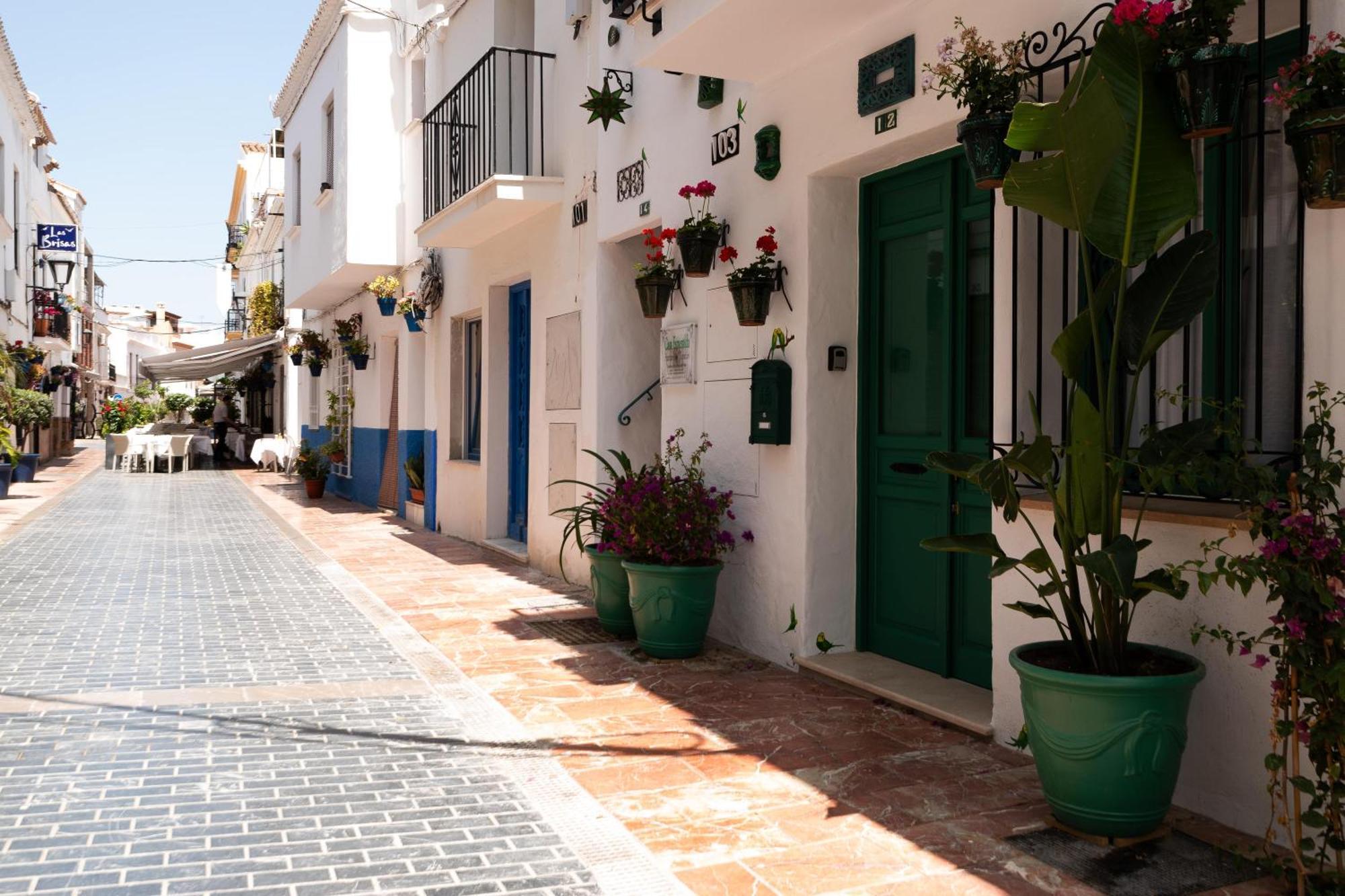 Casa Esmeralda - Luxury Boutique Apartments Old Town Estepona Dış mekan fotoğraf